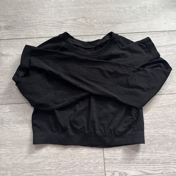 Alphalete crop top - Picture 1 of 3